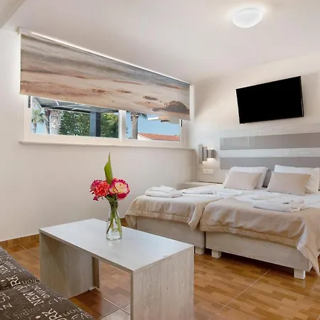 アパート Pool Side Paradise Zante